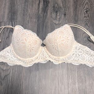 32C Aerie white/cream lace push up bra